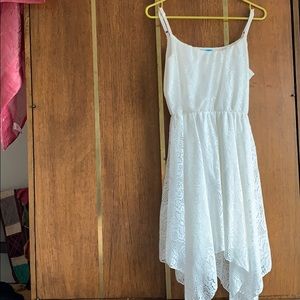 Never been worn white lace Francesca’s dress